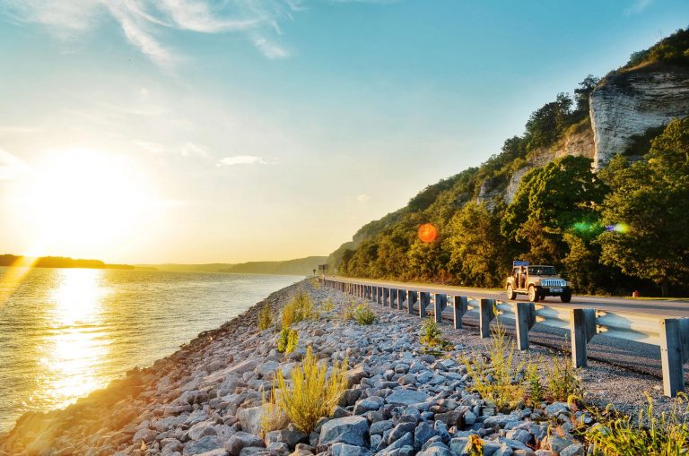 Besondere Aktivitäten Illinois Road Trip TOMONTOUR Besondere Aktivitäten Illinois Road Trip TOMONTOUR