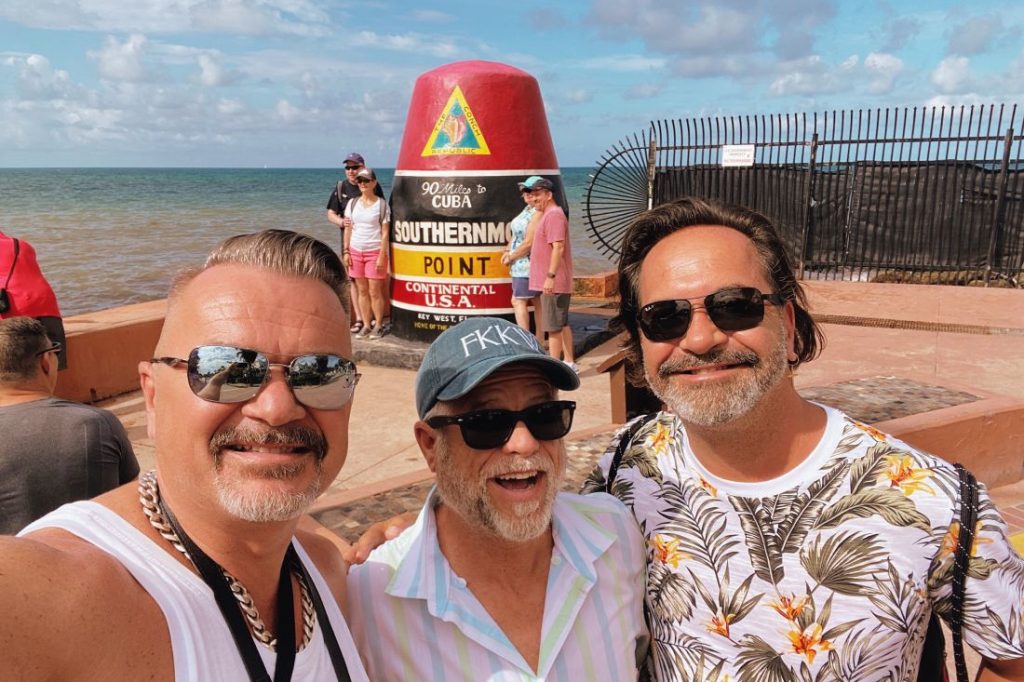 Tom on Tour Fahrradfreundliches Key West Selfie mit Pony 1024x682 - Mit Pony auf dem Rad unterwegs in Key West