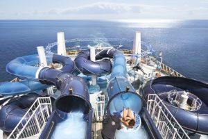 MSC Meraviglia: Vom Mittelmeer an die Elbe MSC17010810 300x200 - MSC Meraviglia: Vom Mittelmeer an die Elbe